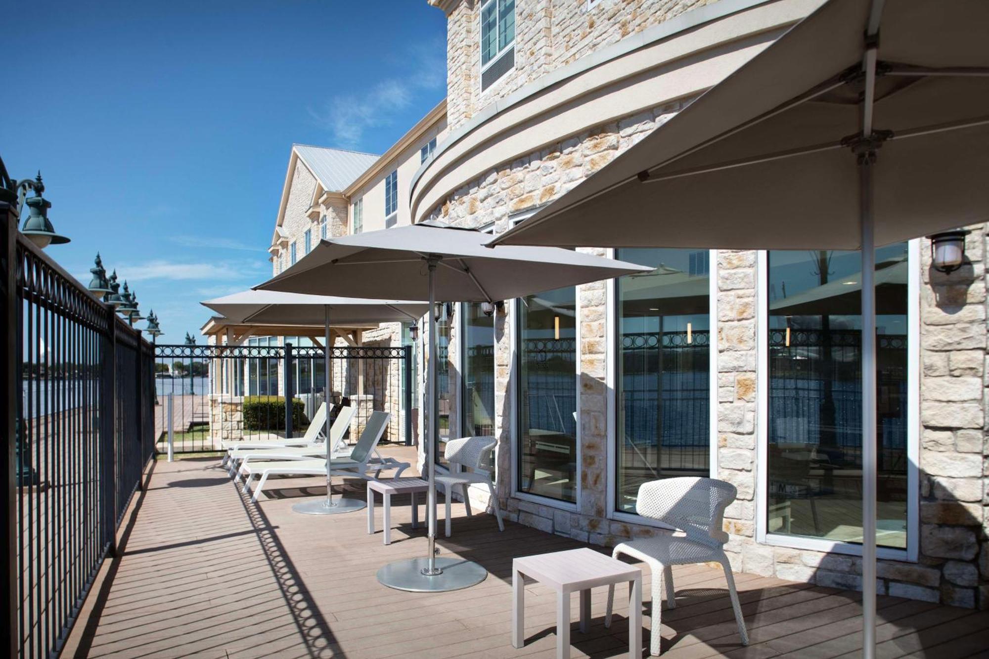 Hilton Garden Inn גרנברי מראה חיצוני תמונה