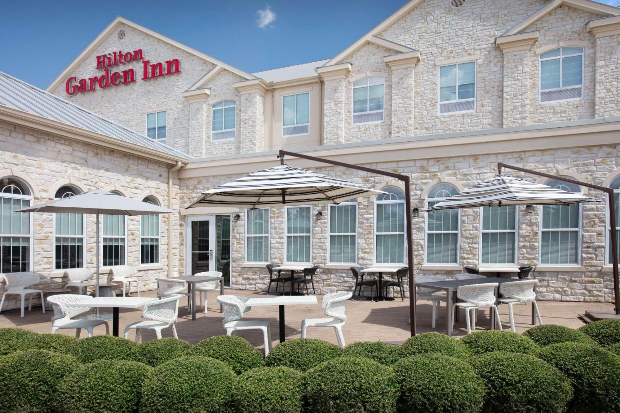 Hilton Garden Inn גרנברי מראה חיצוני תמונה
